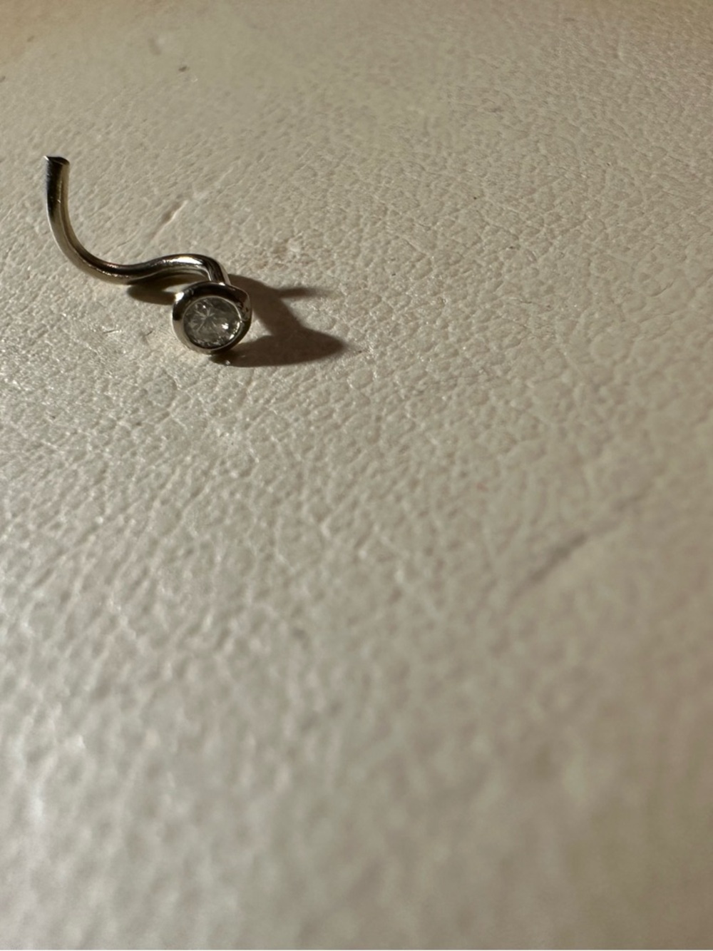 Diamond & 14kt white gold Nose Pin